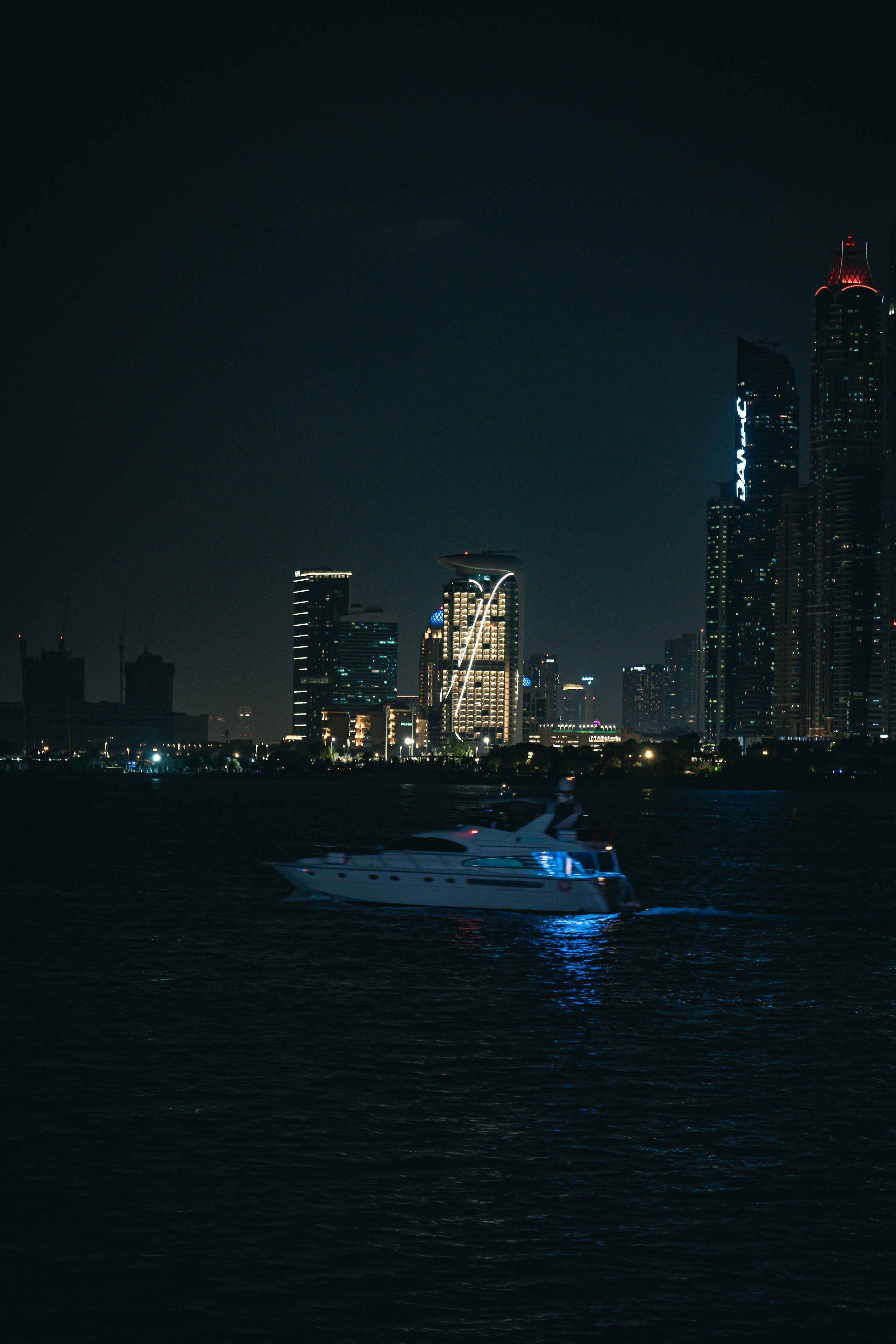 Boat in Dubai Marina